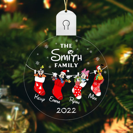 The Magic of Memories: Personalized Christmas Gifts with Pictures